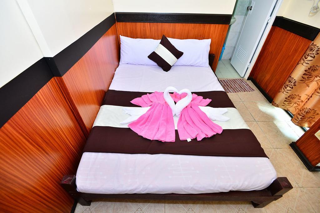 Auberge de jeunesse Travellers Pad Boracay à Balabag  Extérieur photo