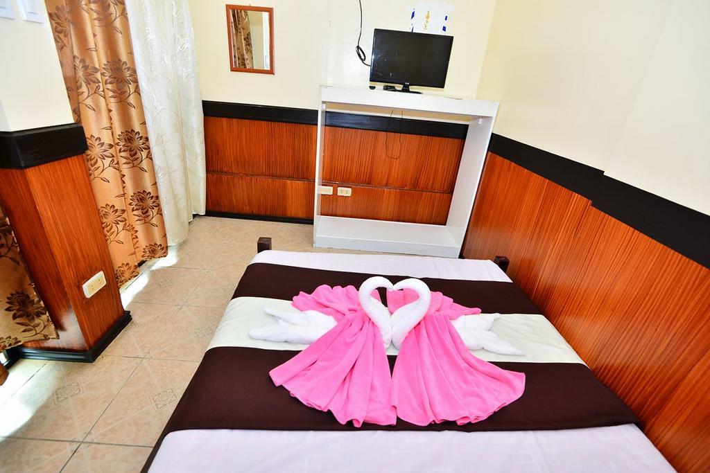 Auberge de jeunesse Travellers Pad Boracay à Balabag  Extérieur photo