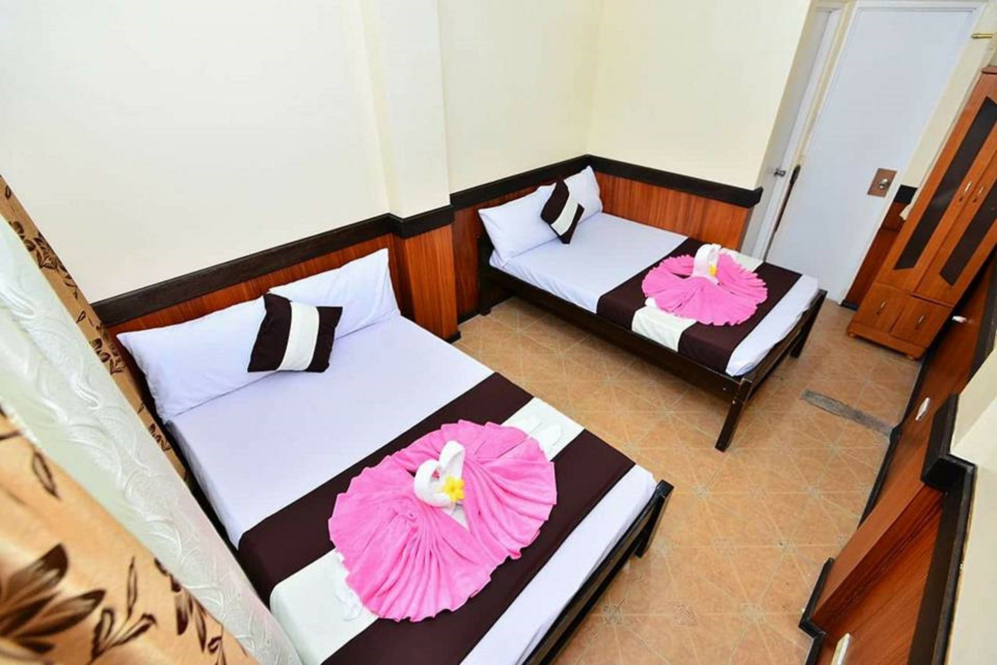 Auberge de jeunesse Travellers Pad Boracay à Balabag  Extérieur photo