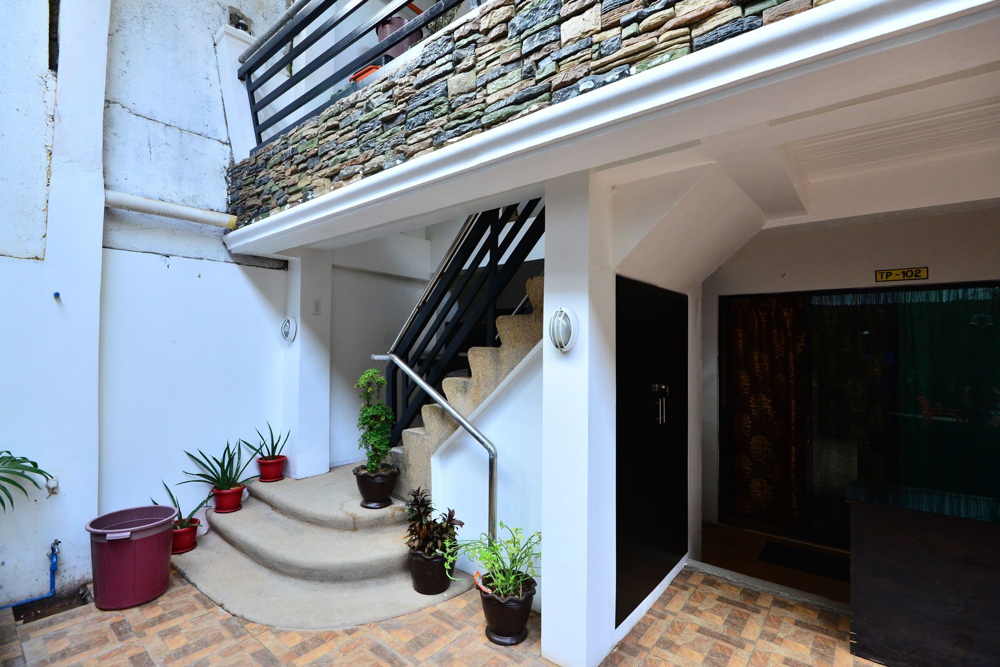 Auberge de jeunesse Travellers Pad Boracay à Balabag  Extérieur photo